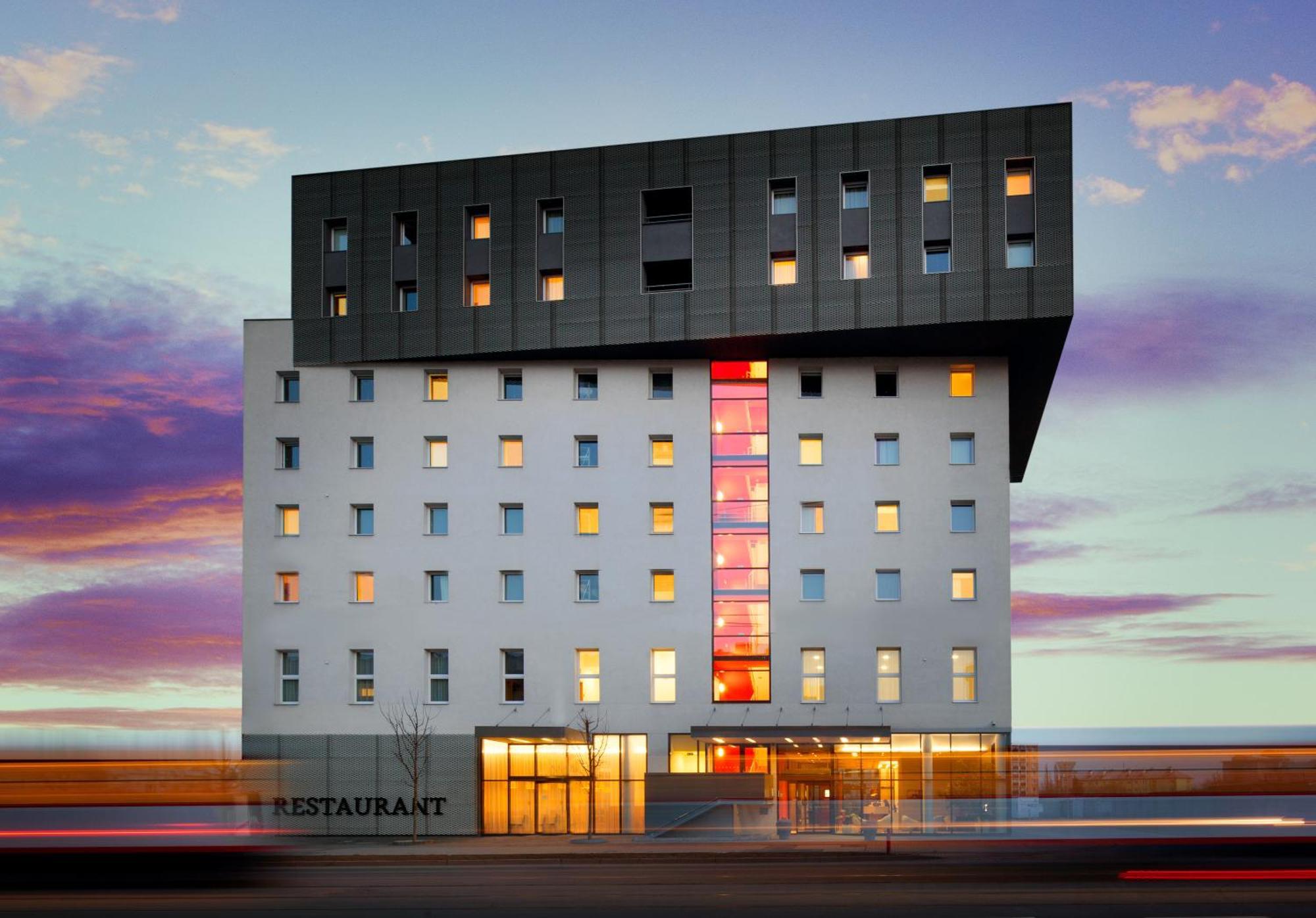 Comfort Hotel Olomouc Centre Ngoại thất bức ảnh